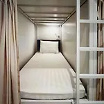 Metro Snooze Dorm